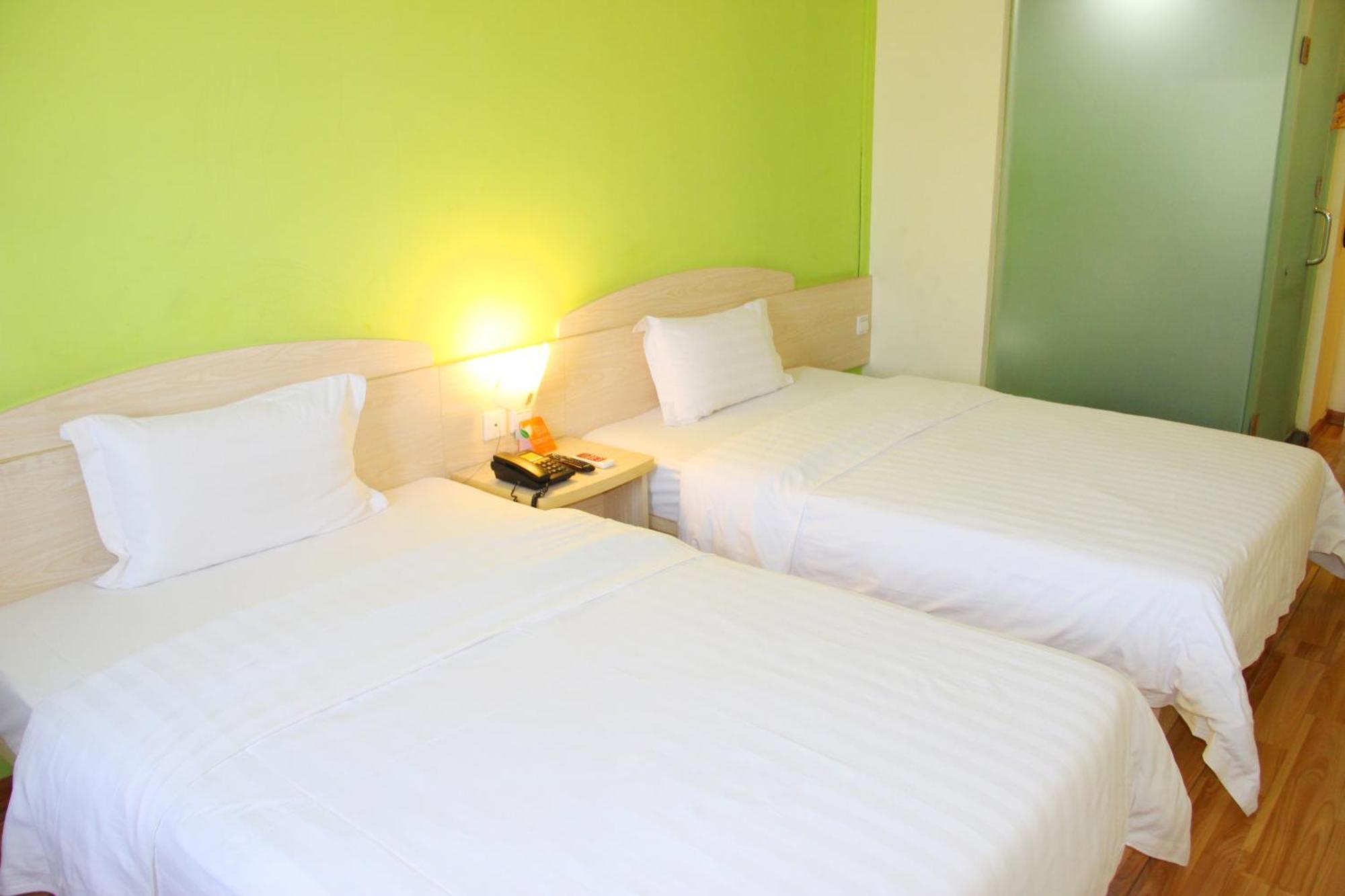 7days Shunyi Development Zone Xiandai Auto Mall Hotel *
